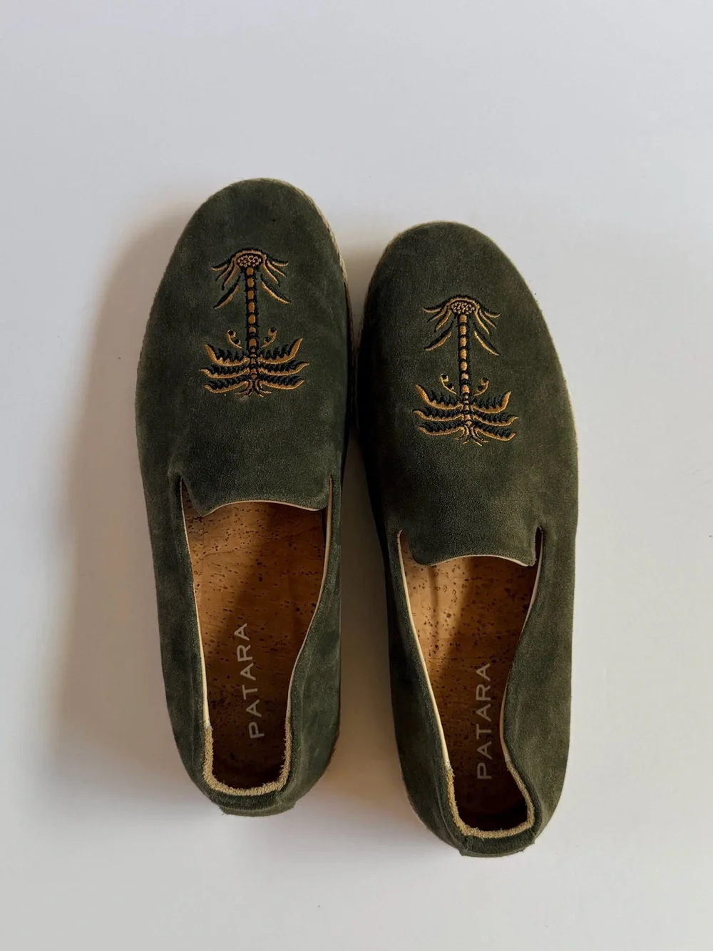 Patara smoking slipper